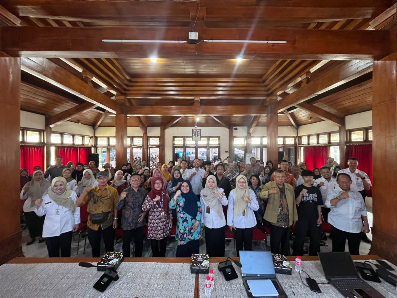 gambar berita